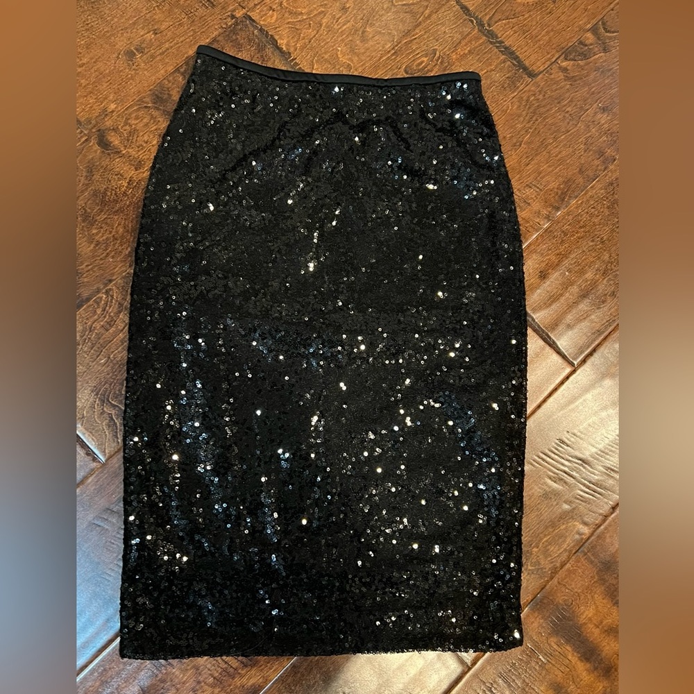 Black holiday sparkle sequin skirt sz small